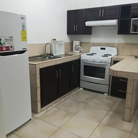 Apartamento Lopez Y Azofeifa Portete 외부 사진