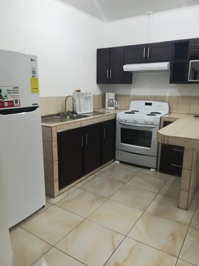 Apartamento Lopez Y Azofeifa Portete 외부 사진